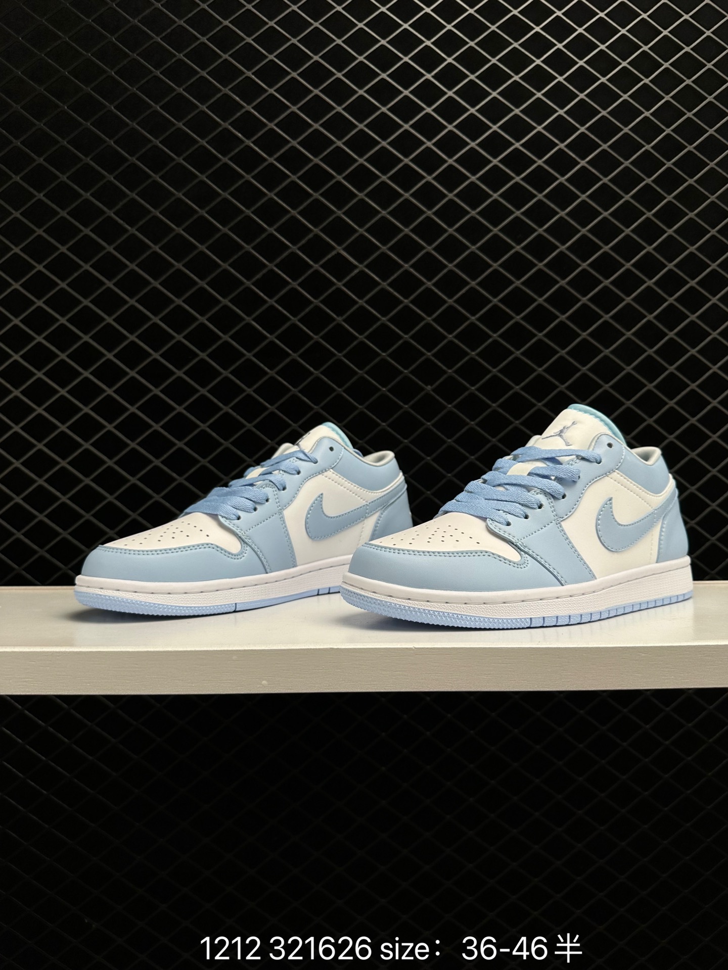 Air Jordan 1 Low AJ1